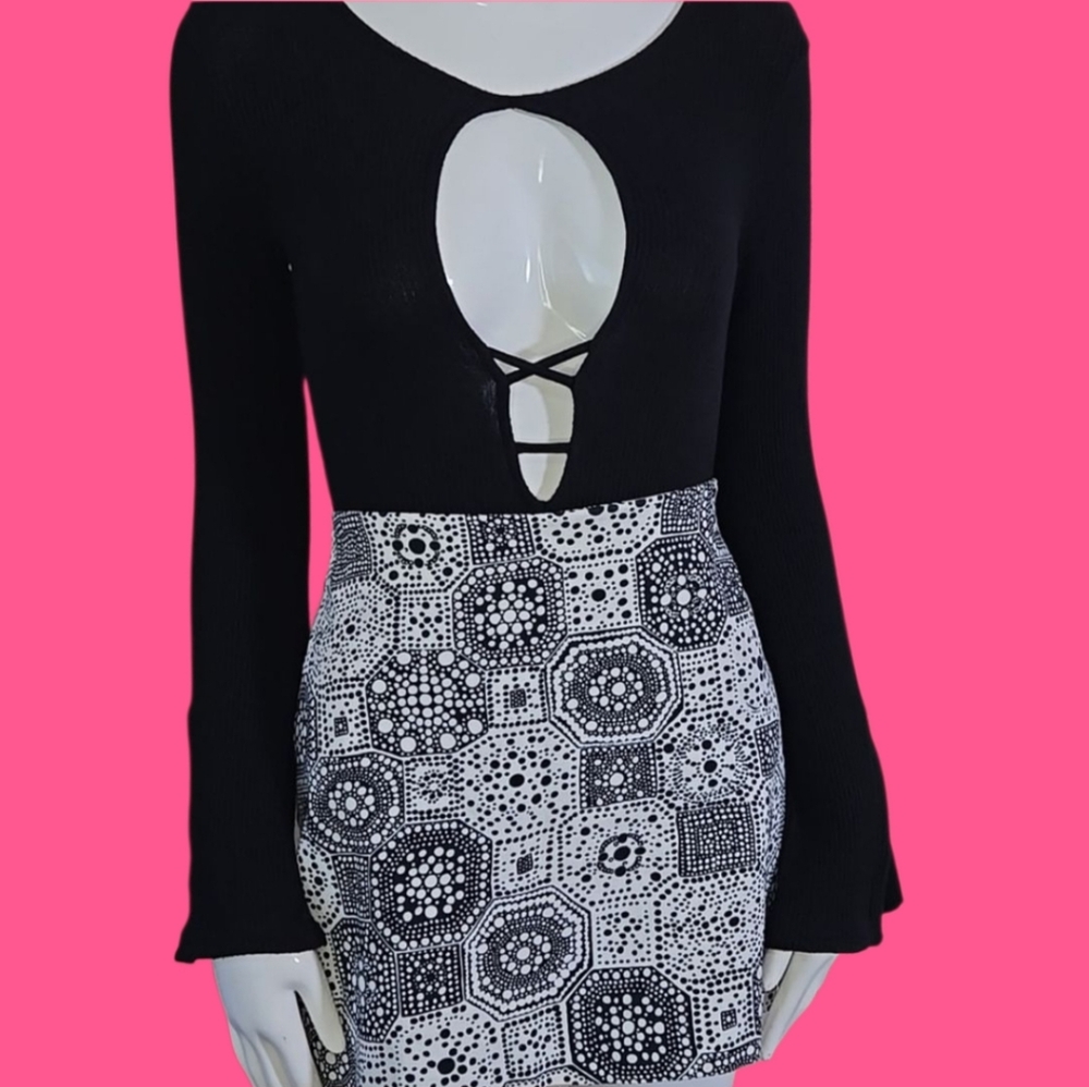 Trina Turk Black and White Mini Pencil Skirt